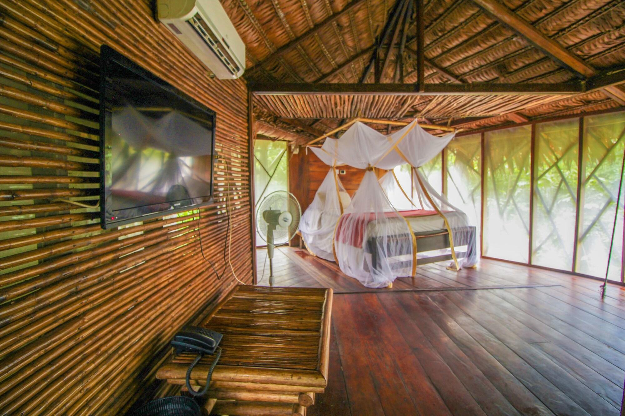 On Vacation Amazon Hotel Leticia Ngoại thất bức ảnh